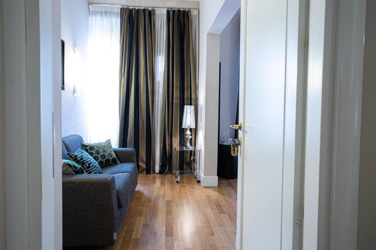Cardilli Luxury Rooms Roma Ngoại thất bức ảnh