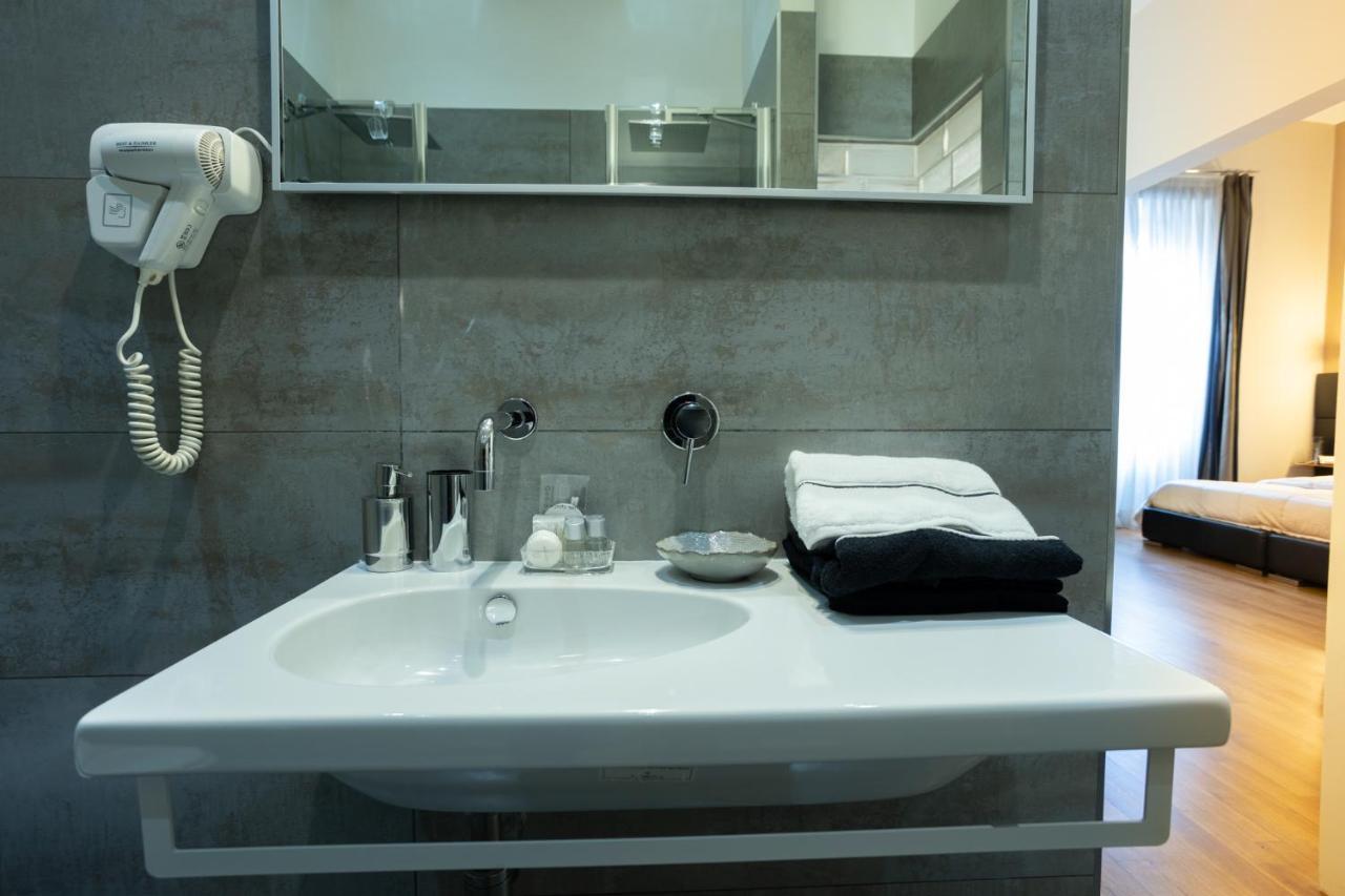 Cardilli Luxury Rooms Roma Ngoại thất bức ảnh