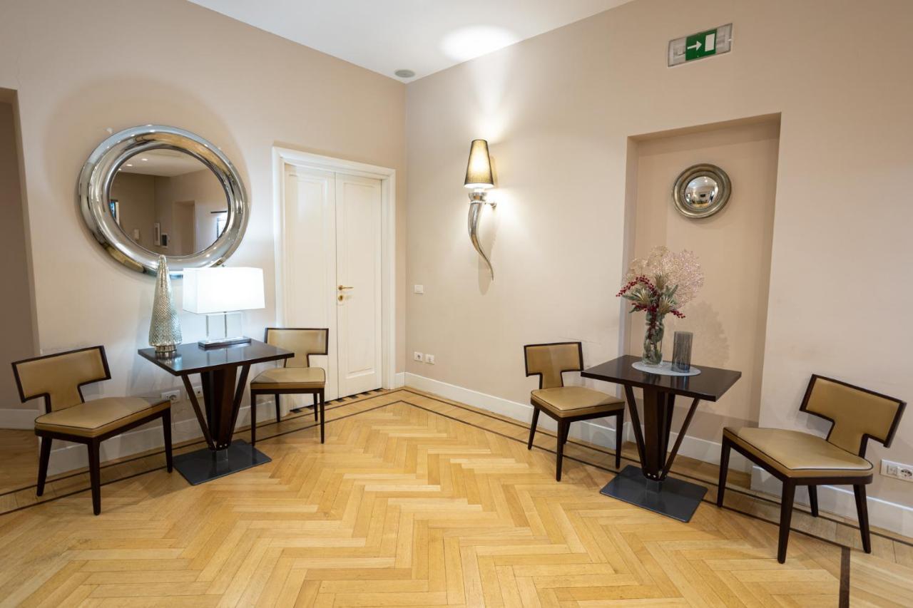 Cardilli Luxury Rooms Roma Ngoại thất bức ảnh
